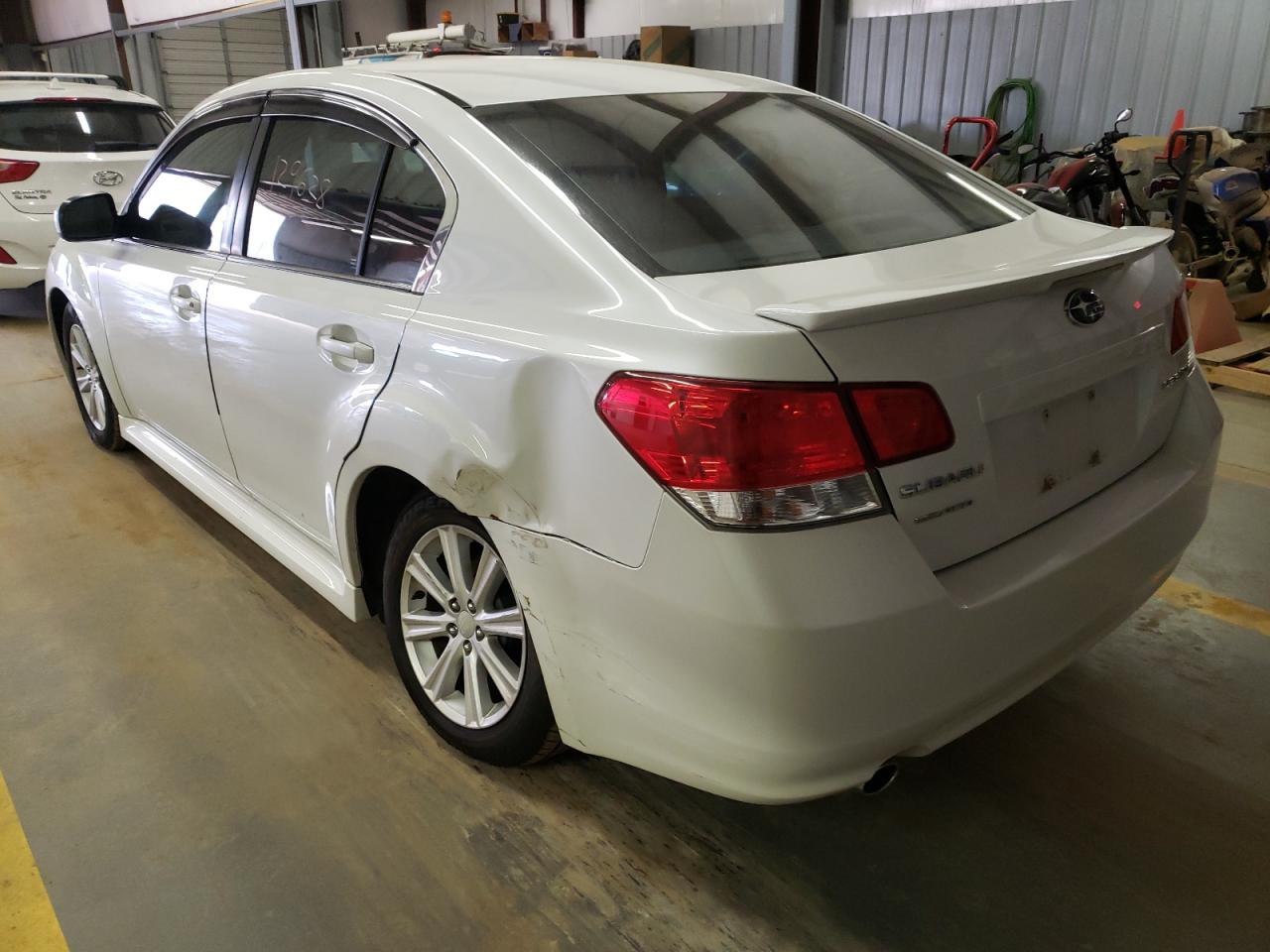 Photo 3 from auction – 2010 SUBARU LEGACY 2.5 with VIN 4S3BMCC63A3231747