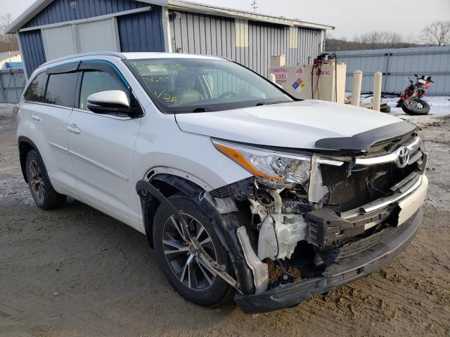 TOYOTA HIGHLANDER 2016 with VIN 5TDJKRFH5GS257730 - Photo from auction