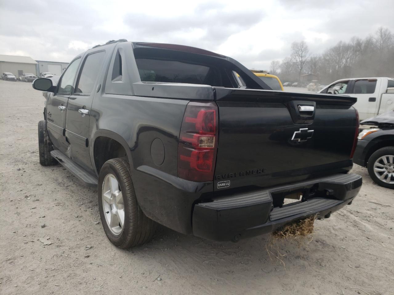 Photo 3 from auction – 2013 CHEVROLET AVALANCHE with VIN 3GNMCEE0XDG320207
