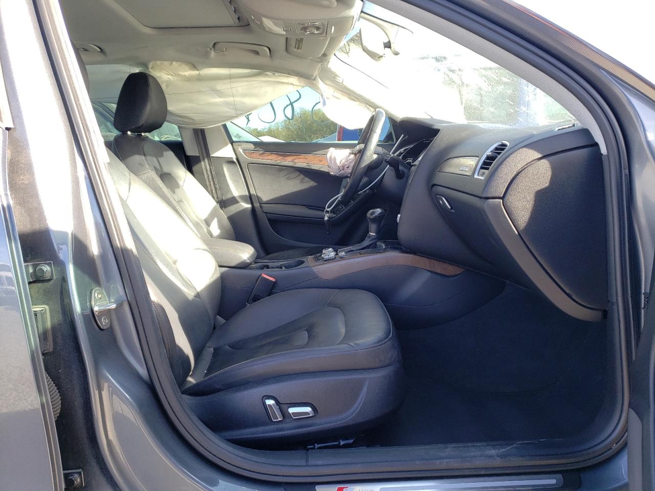 Photo 5 from auction – 2015 AUDI A4 PREMIUM with VIN WAUBFAFL6FN019868