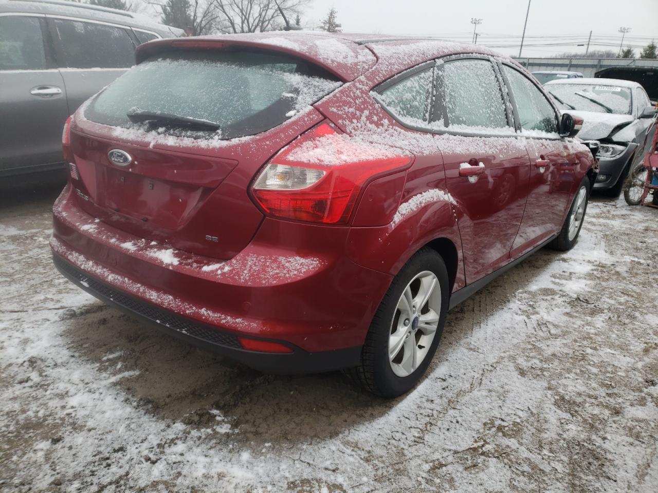 Photo 4 from auction – 2014 FORD FOCUS SE with VIN 1FADP3K28EL395358