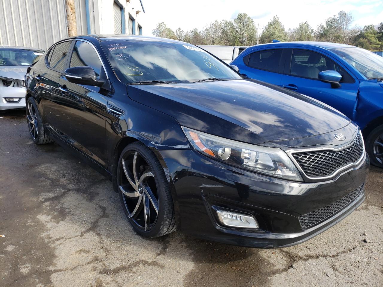 KIA OPTIMA LX 2014 with VIN 5XXGM4A72EG327947 - Photo from auction
