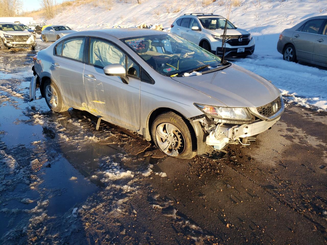 Photo 9 from auction – 2014 HONDA CIVIC LX with VIN 19XFB2F57EE037936