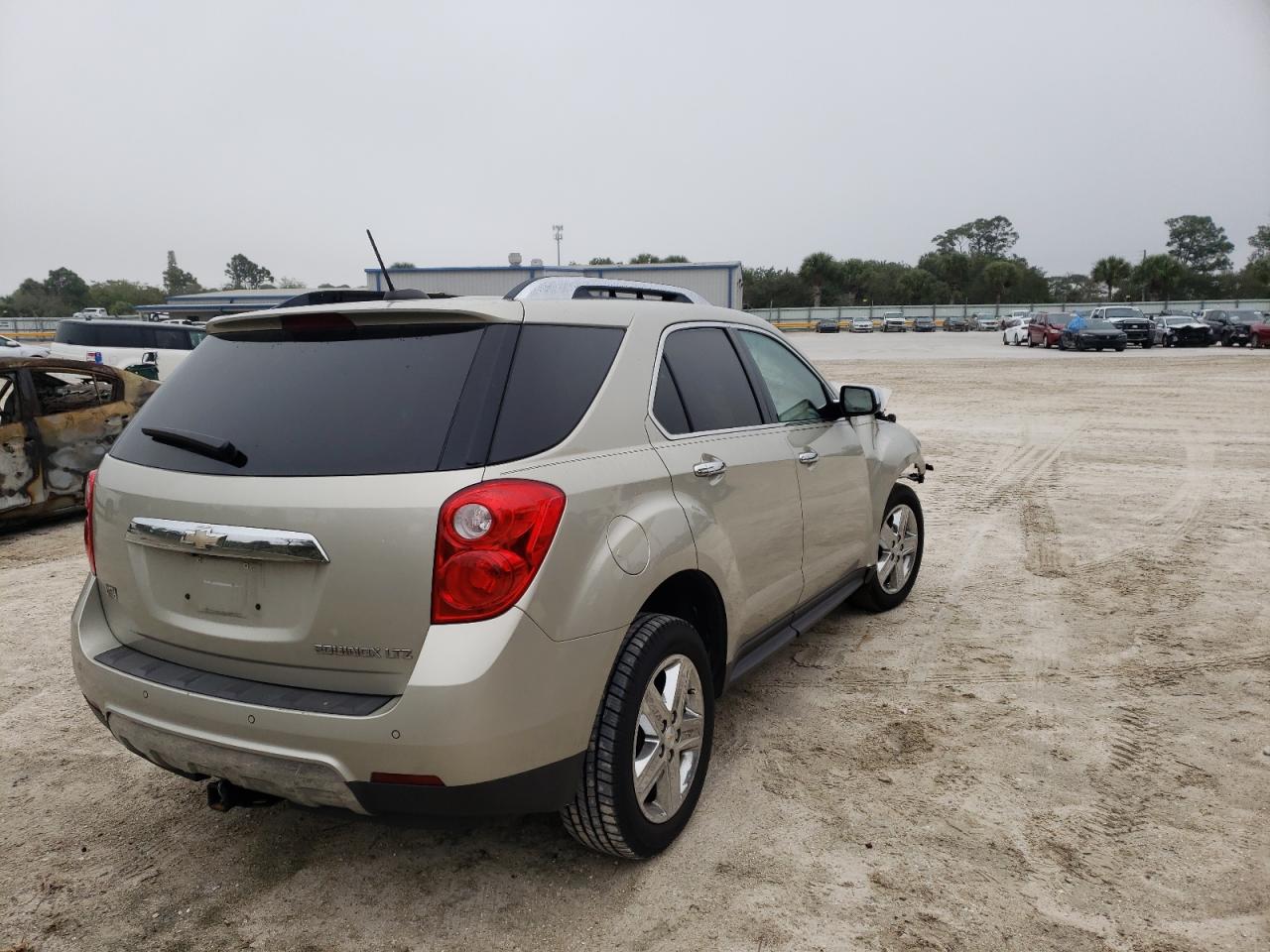Photo 4 from auction – 2015 CHEVROLET EQUINOX LT with VIN 2GNALDEK5F6158337