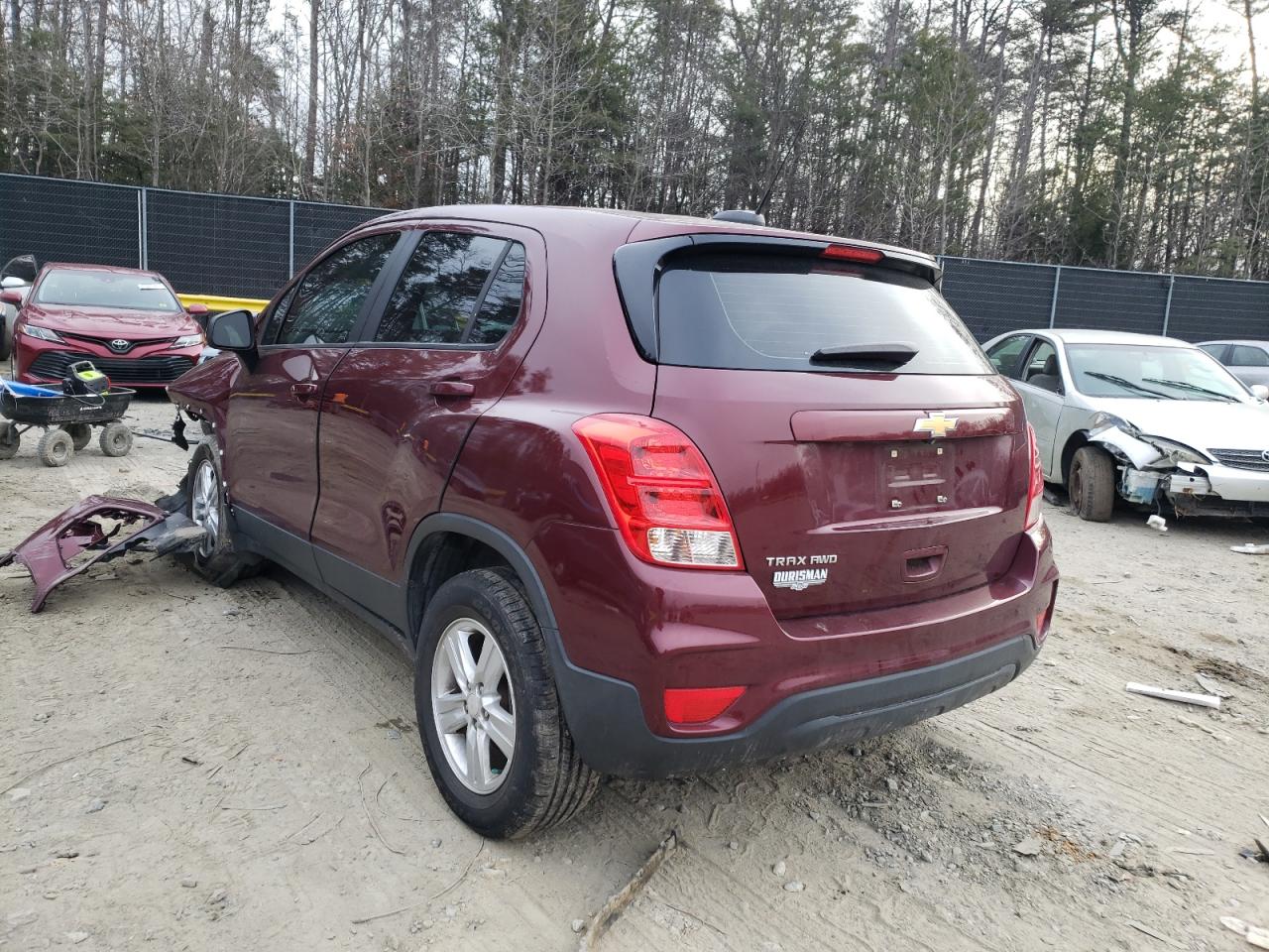 Photo 3 from auction – 2017 CHEVROLET TRAX LS with VIN 3GNCJNSB4HL261742