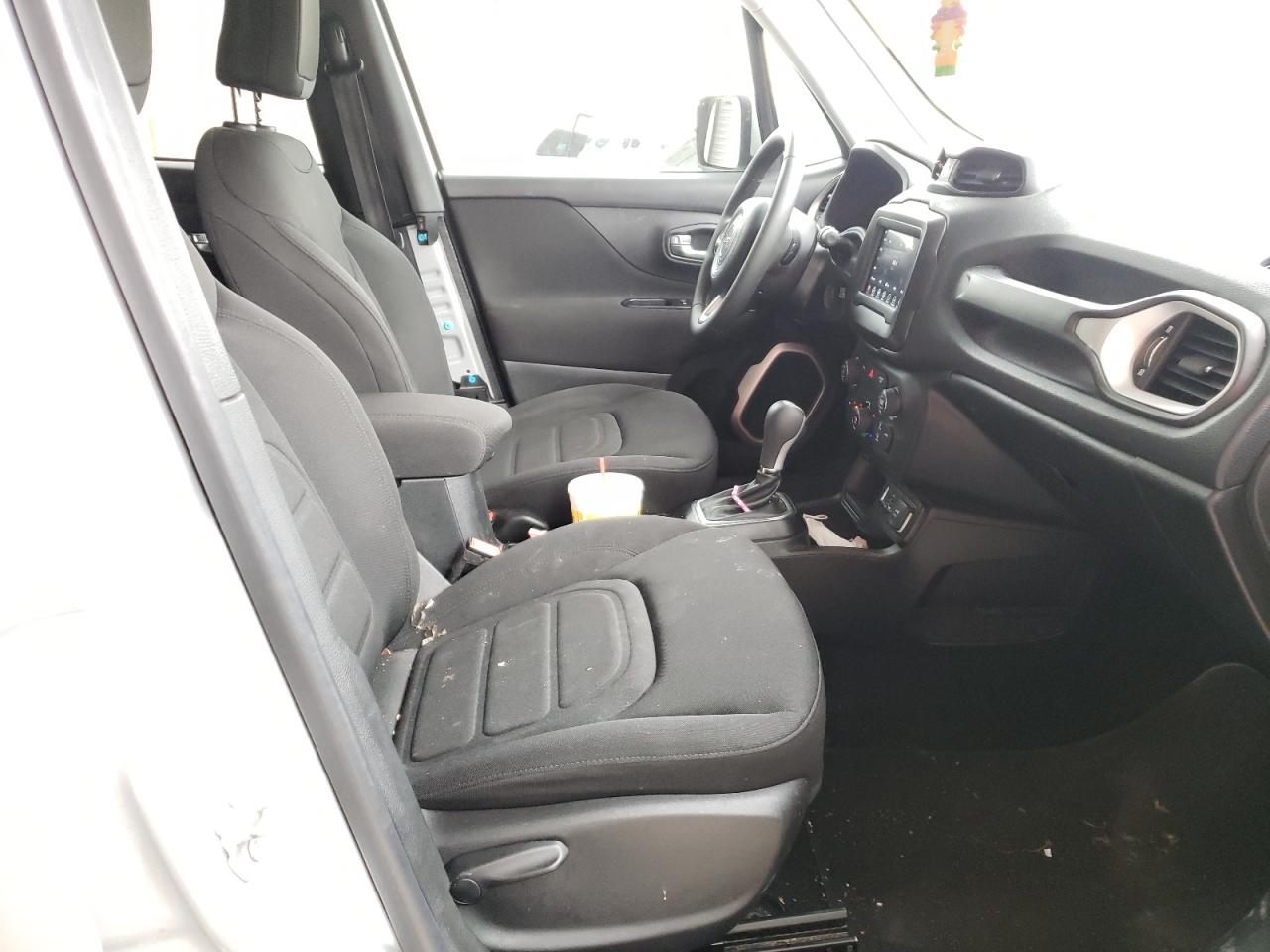 Photo 5 from auction – 2018 JEEP RENEGADE L with VIN ZACCJABB2JPH16246