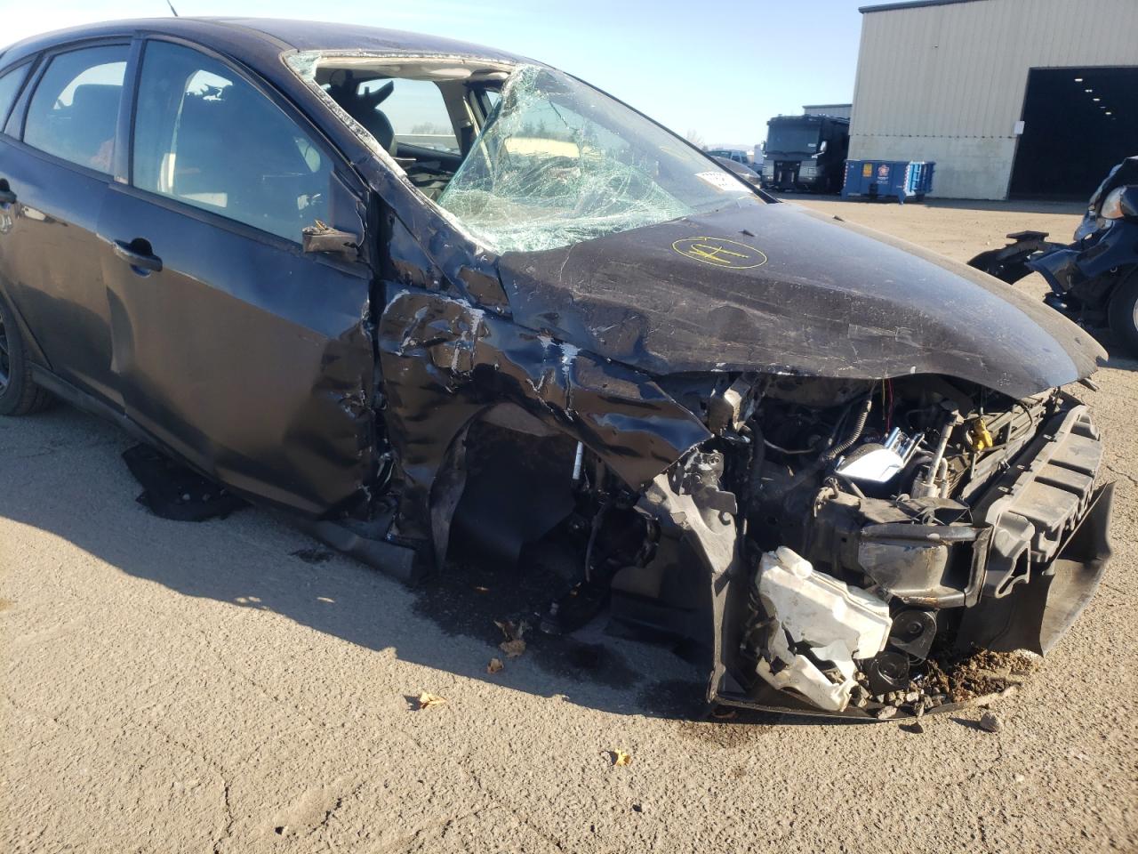 Photo 9 from auction – 2013 FORD FOCUS SE with VIN 1FADP3K2XDL118242