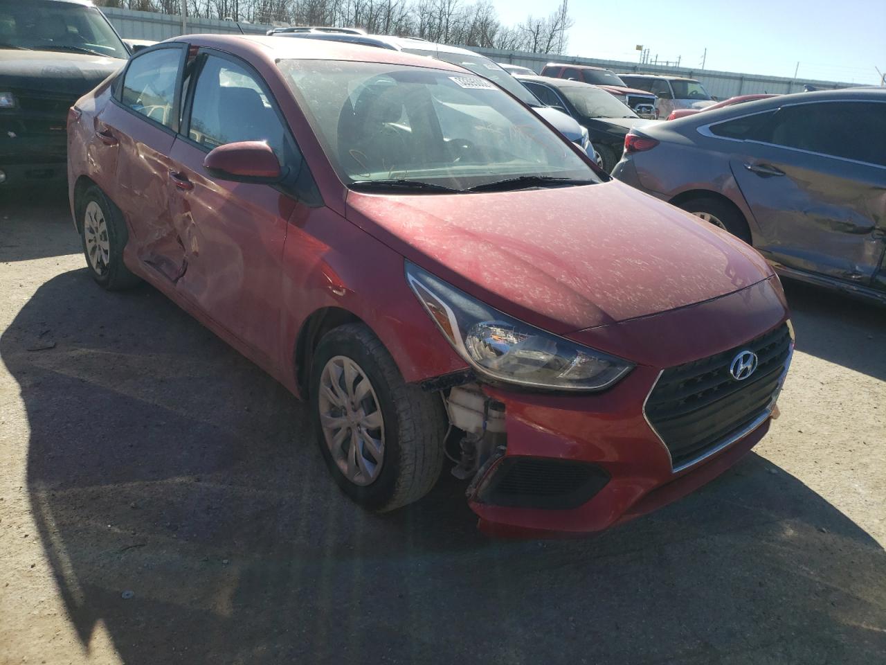 HYUNDAI ACCENT SE 2018 with VIN 3KPC24A35JE034676 - Photo from auction