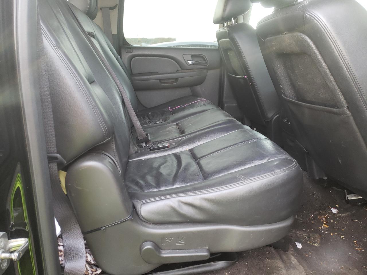 Photo 6 from auction – 2013 CHEVROLET SUBURBAN C with VIN 1GNSCJE00DR268005