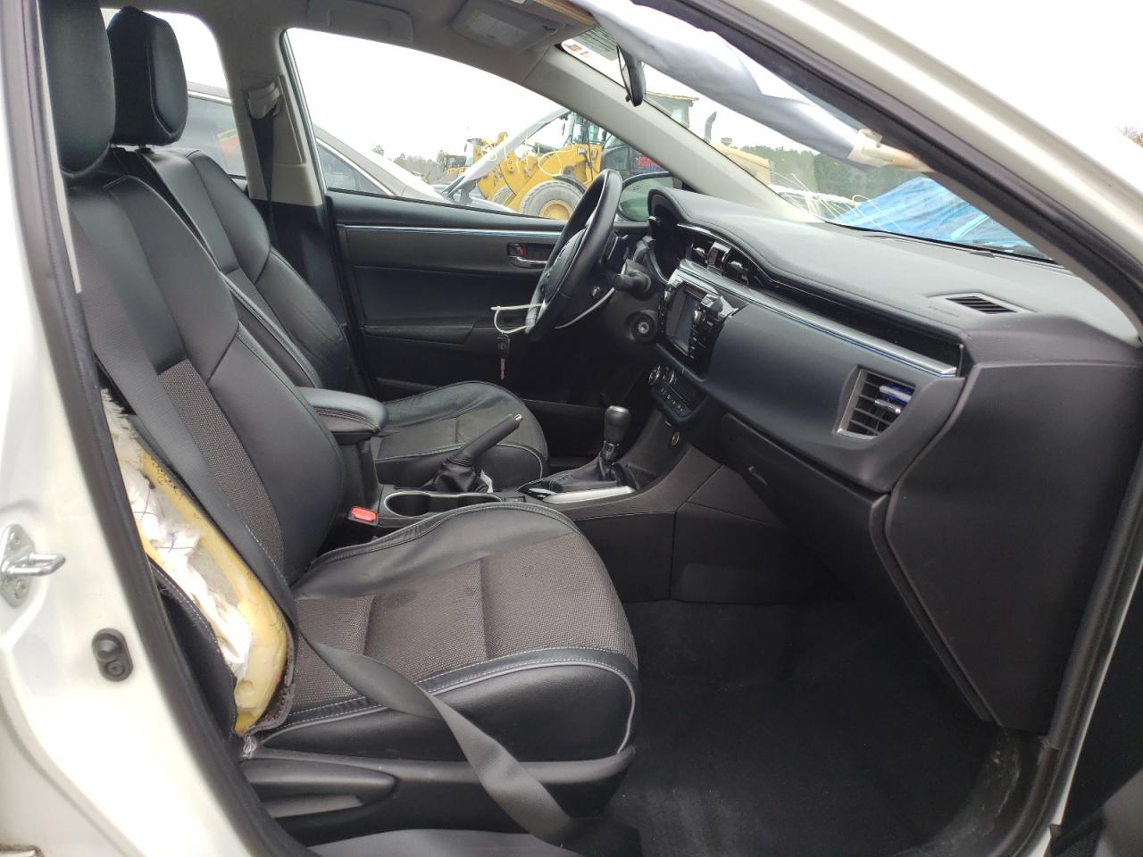 Photo 5 from auction – 2014 TOYOTA COROLLA L with VIN 5YFBURHE5EP015124