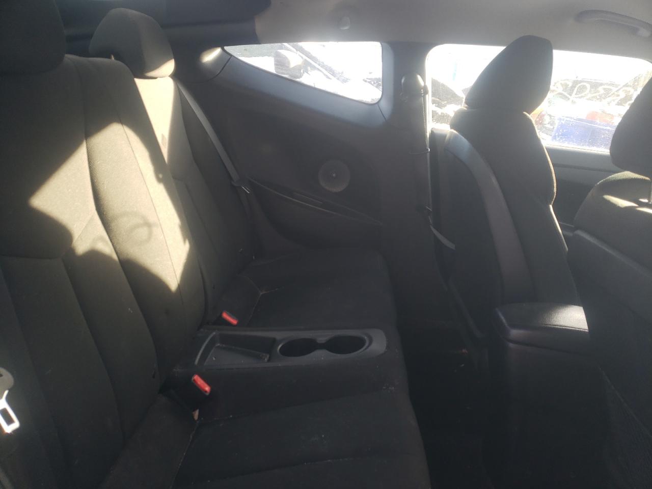 Photo 6 from auction – 2016 HYUNDAI VELOSTER with VIN KMHTC6AD3GU299586