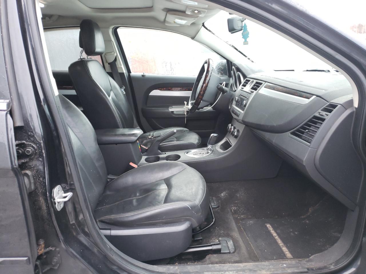 Photo 5 from auction – 2010 CHRYSLER SEBRING LI with VIN 1C3CC5FV3AN190163