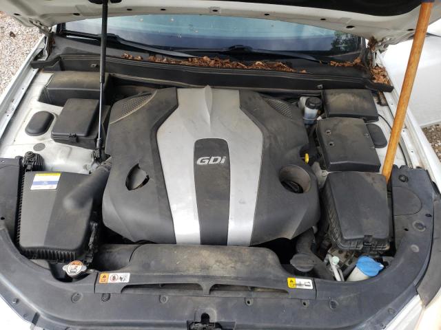 Photo 7 from auction – 2012 HYUNDAI GENESIS 3. with VIN KMHGC4DD9CU190254