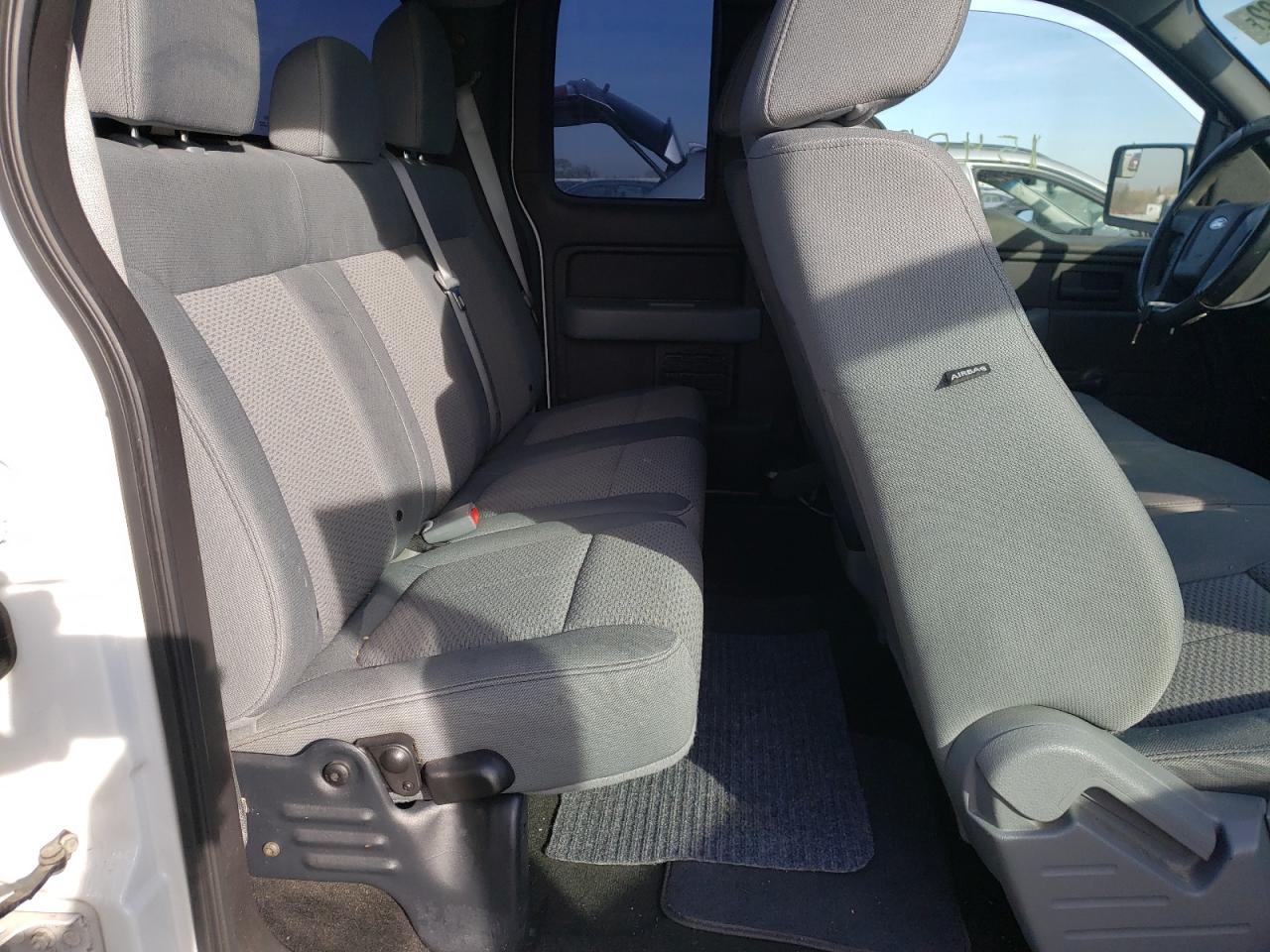 Photo 6 from auction – 2011 FORD F150 SUPER with VIN 1FTFX1CF6BFC36793