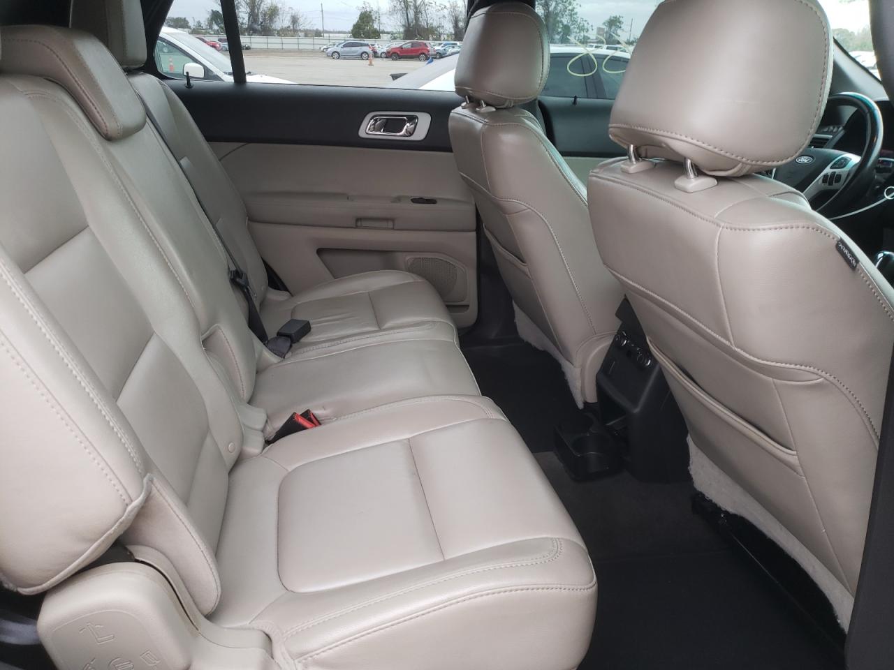 Photo 6 from auction – 2013 FORD EXPLORER X with VIN 1FM5K7D85DGA08984