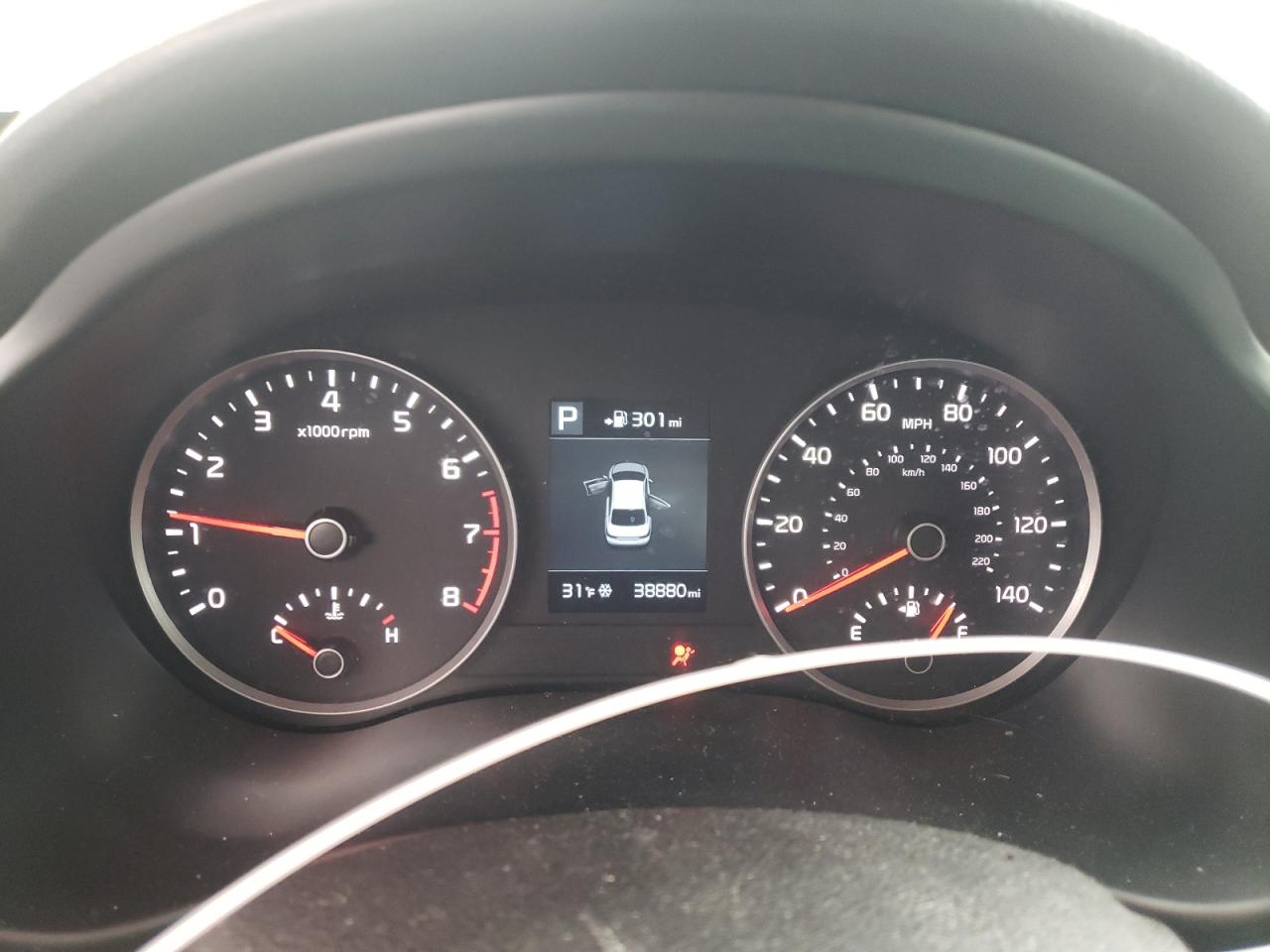 Photo 8 from auction – 2018 KIA RIO with VIN 3KPA34ABXJE062355