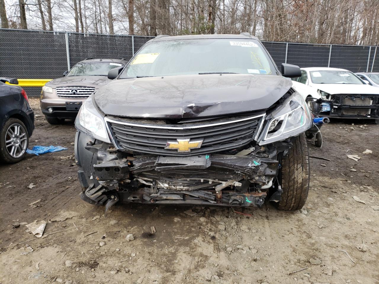 Photo 9 from auction – 2017 CHEVROLET TRAVERSE L with VIN 1GNKRFED9HJ330486