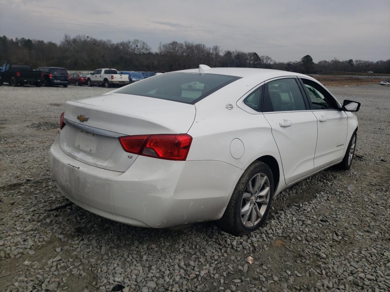 Photo 4 from auction – 2017 CHEVROLET IMPALA LT with VIN 1G1105S33HU116167