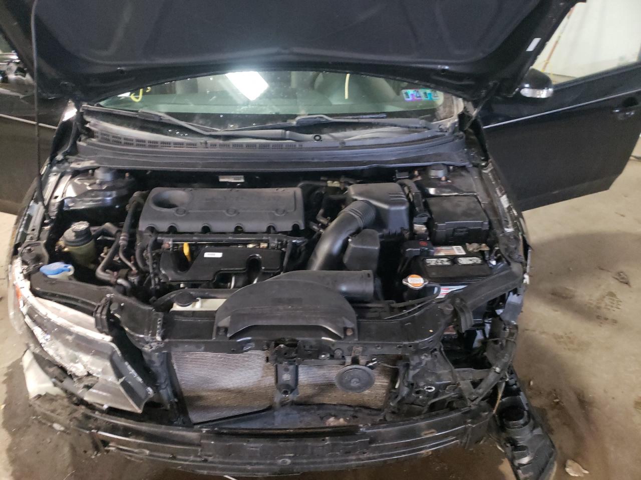 Photo 7 from auction – 2010 KIA FORTE EX with VIN KNAFU4A21A5242660