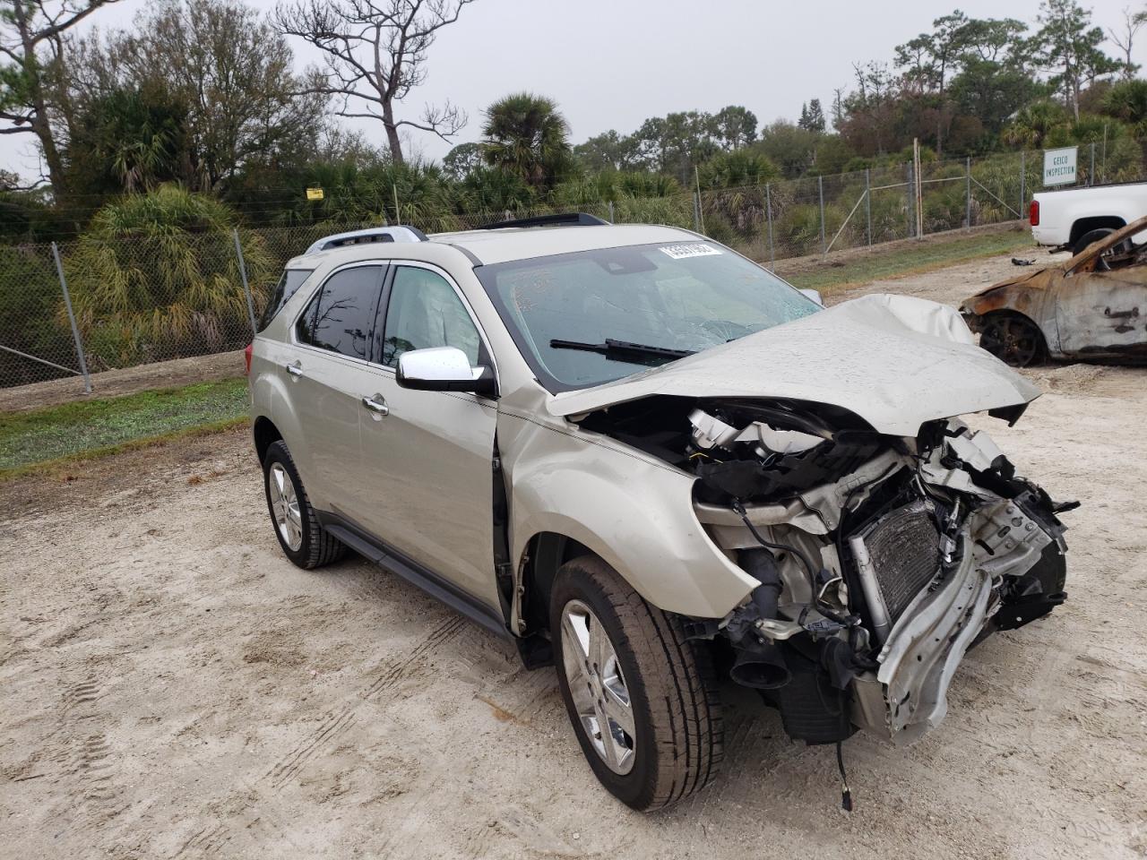 CHEVROLET EQUINOX LT 2015 with VIN 2GNALDEK5F6158337 - Photo from auction