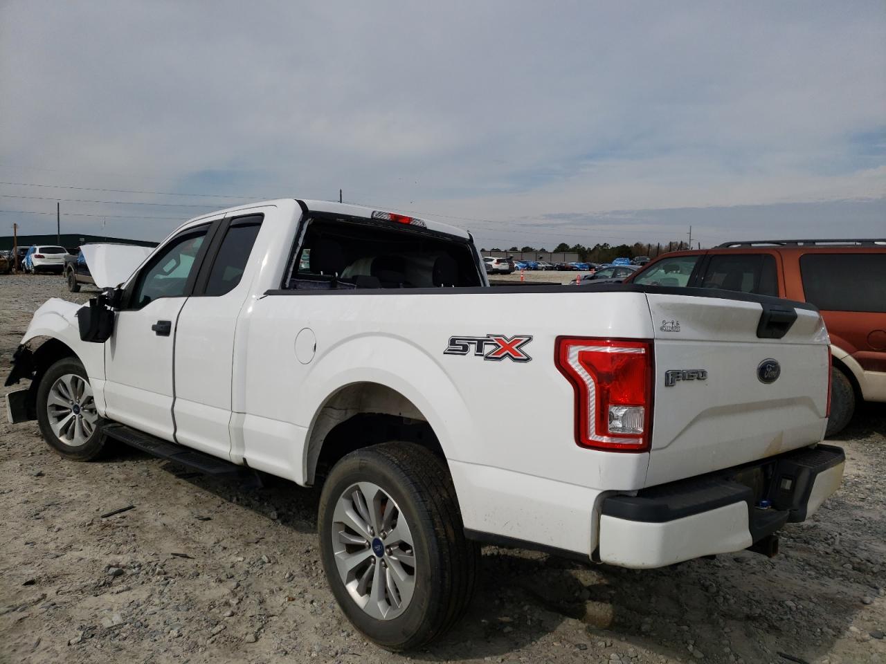 Photo 3 from auction – 2017 FORD F150 SUPER with VIN 1FTEX1CF2HKE54726