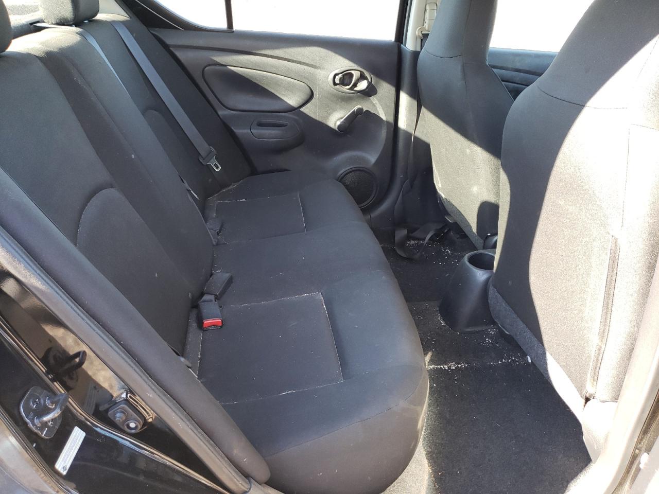 Photo 6 from auction – 2017 NISSAN VERSA S with VIN 3N1CN7AP8HL895421