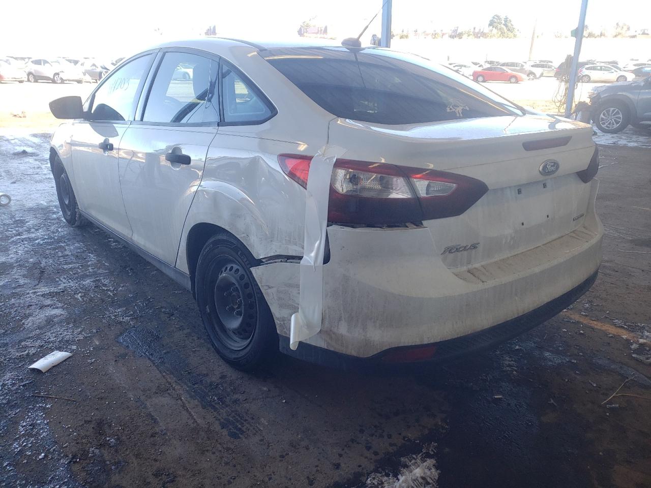 Photo 3 from auction – 2013 FORD FOCUS S with VIN 1FADP3E27DL295908