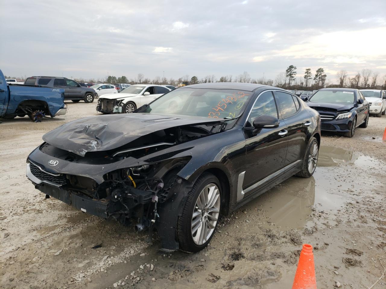 Photo 2 from auction – 2018 KIA STINGER with VIN KNAE15LA9J6035510