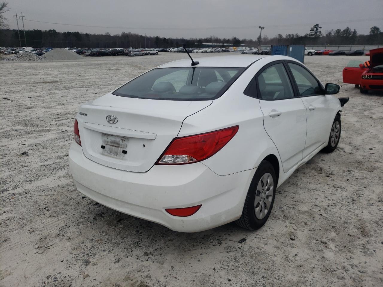 Photo 4 from auction – 2017 HYUNDAI ACCENT SE with VIN KMHCT4AE9HU334825