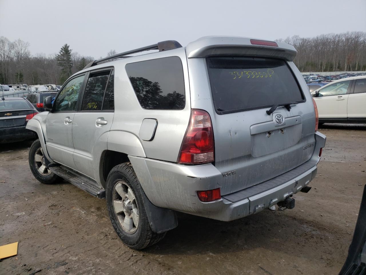 Photo 3 from auction – 2005 TOYOTA 4RUNNER SR with VIN JTEBU14R450060930