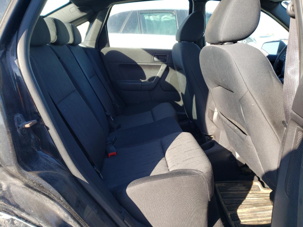 Photo 6 from auction – 2010 FORD FOCUS SE with VIN 1FAHP3FN2AW112709