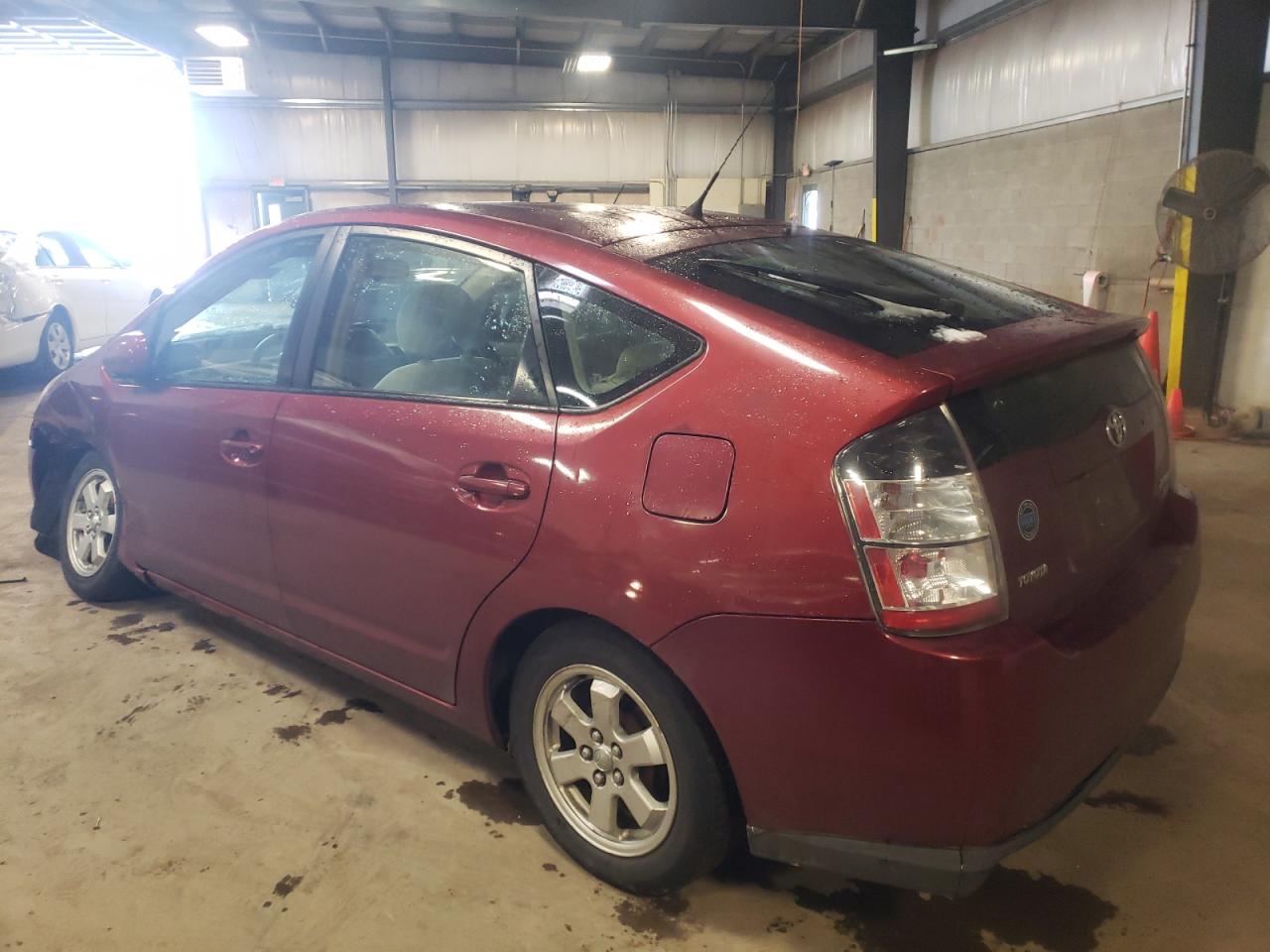 Photo 3 from auction – 2005 TOYOTA PRIUS with VIN JTDKB20U153094350