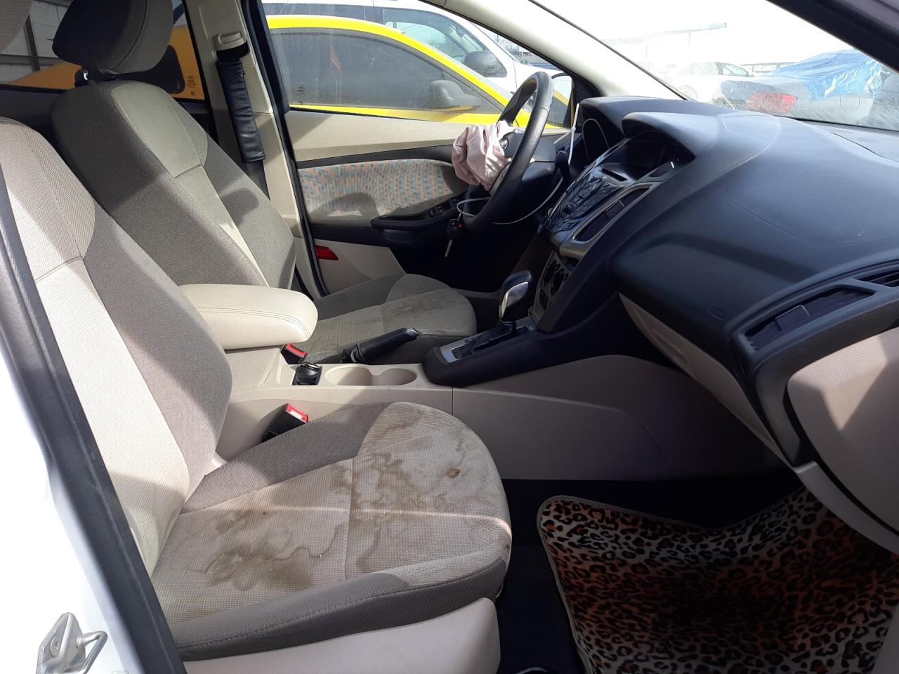 Photo 5 from auction – 2014 FORD FOCUS SE with VIN 1FADP3F29EL260545