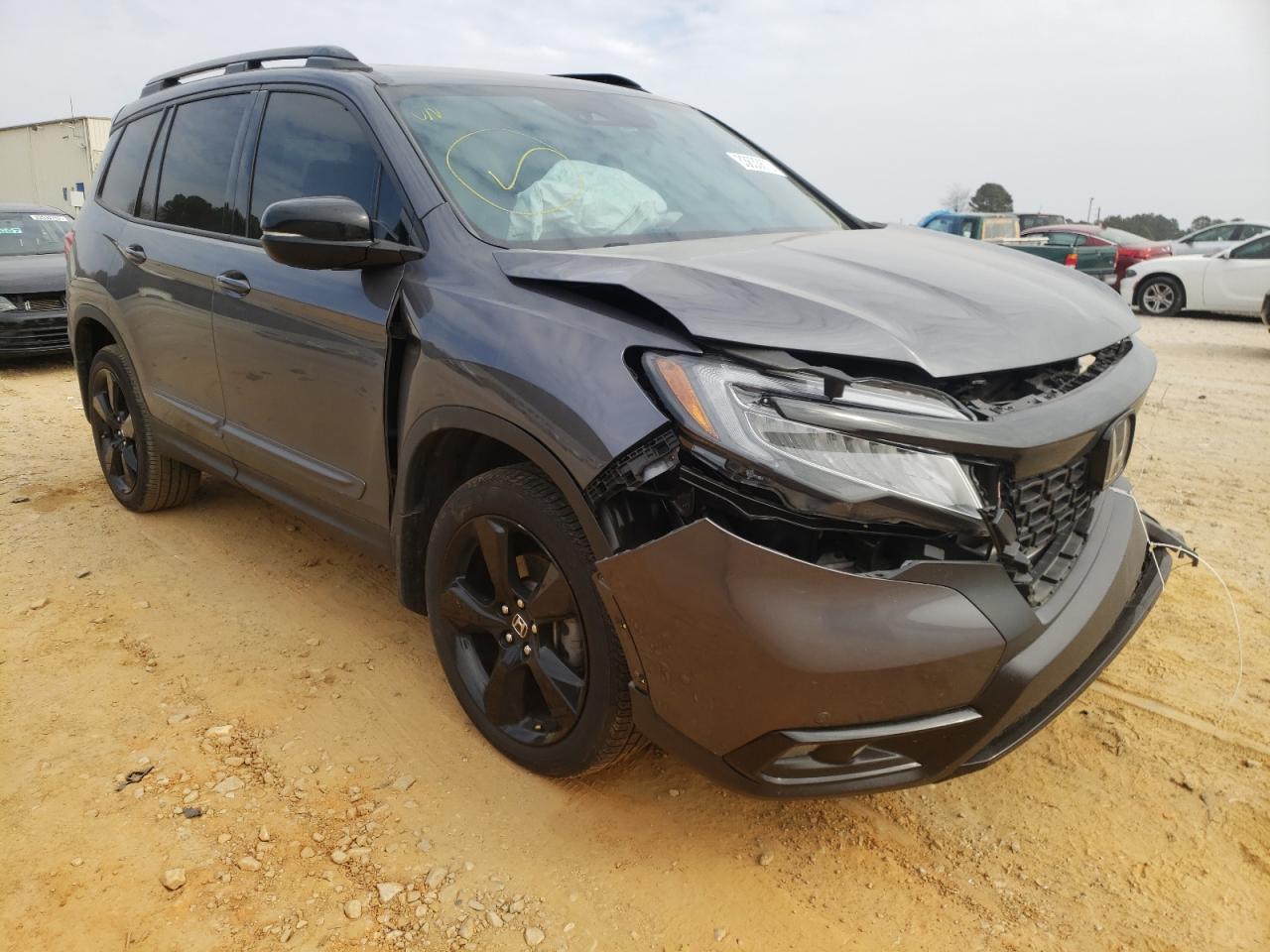 HONDA PASSPORT E 2019 with VIN 5FNYF8H02KB003782 - Photo from auction