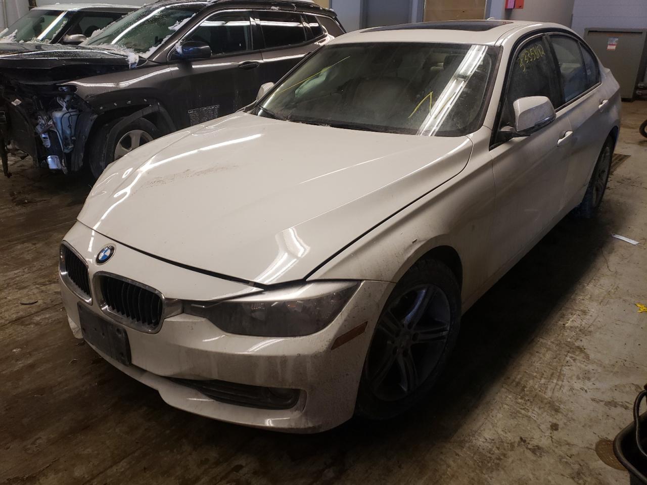Photo 2 from auction – 2014 BMW 320 I with VIN WBA3B1C51EK131161