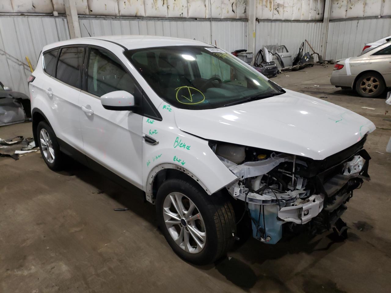 FORD ESCAPE SE 2017 with VIN 1FMCU0GD3HUA68965 - Photo from auction