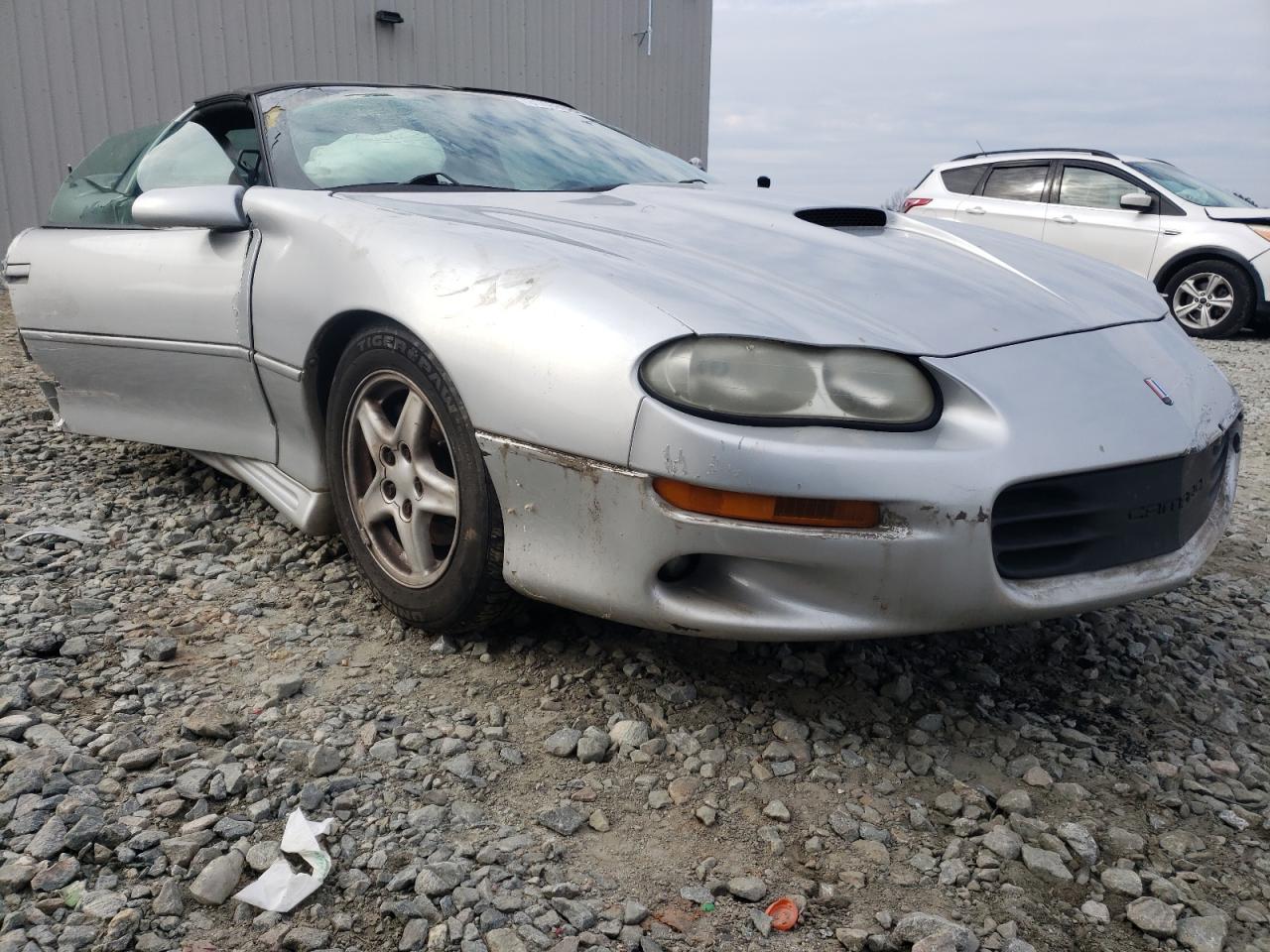 CHEVROLET CAMARO 1998 with VIN 2G1FP22K8W2111556 - Photo from auction