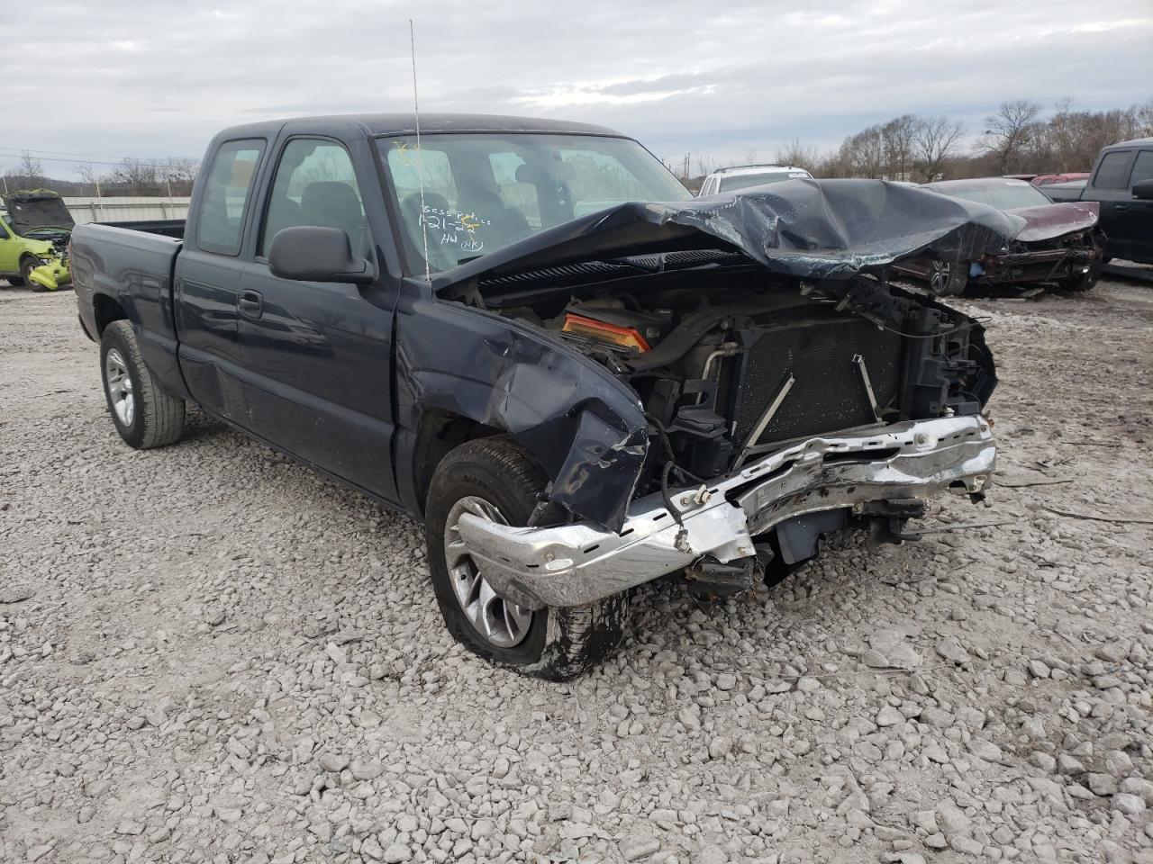 CHEVROLET SILVERADO 2006 with VIN 1GCEC19V76Z293966 - Photo from auction