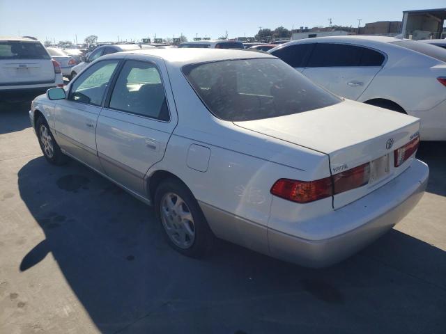 Photo 3 from auction – 2001 TOYOTA CAMRY CE with VIN JT2BG22K910576212