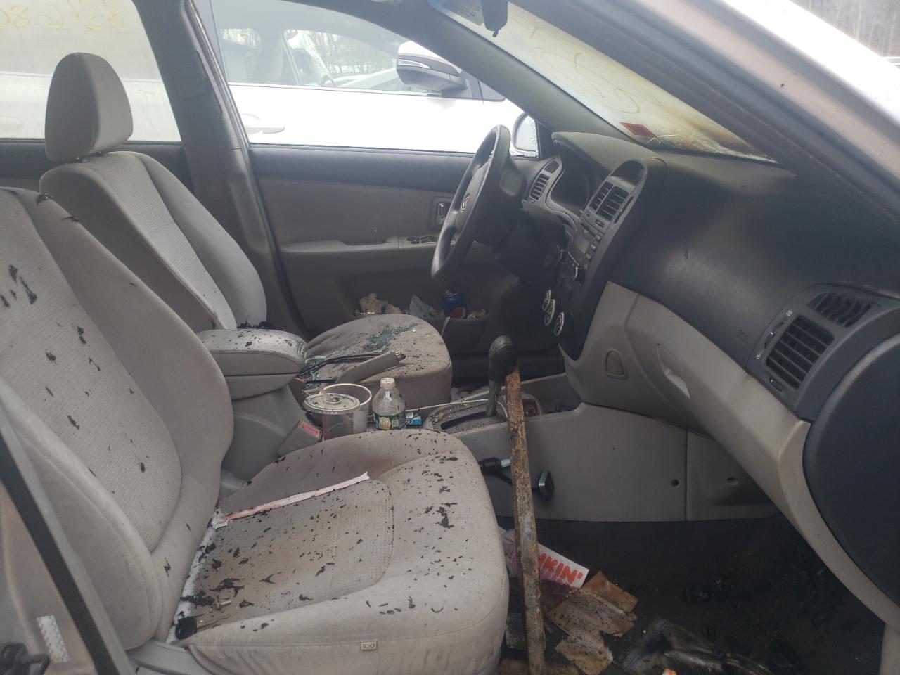 Photo 5 from auction – 2007 KIA SPECTRA EX with VIN KNAFE122775376480