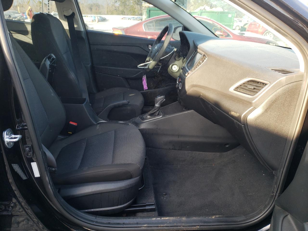 Photo 5 from auction – 2021 HYUNDAI ACCENT SE with VIN 3KPC24A64ME135092