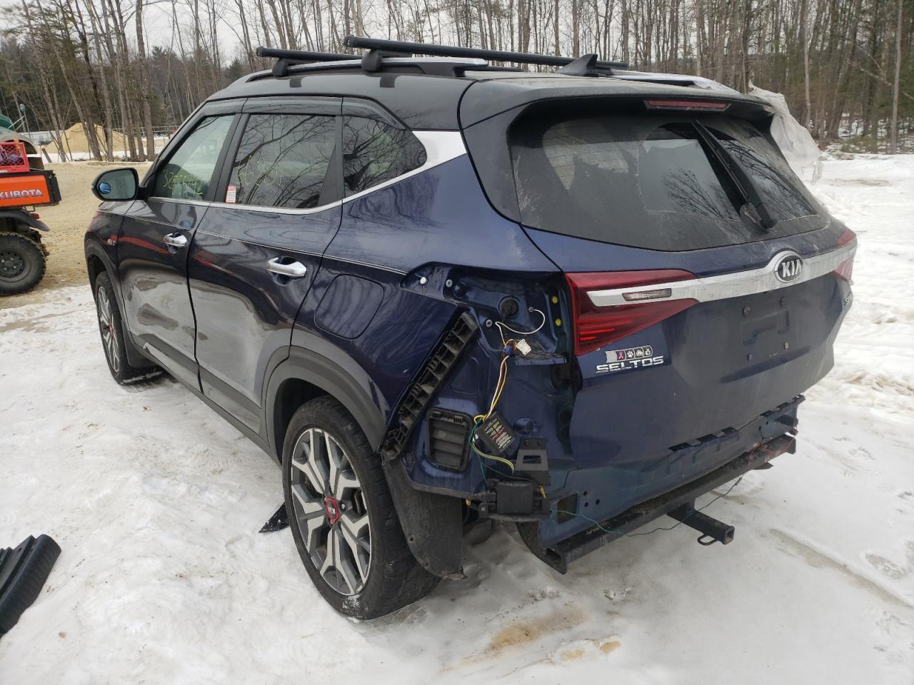 Photo 3 from auction – 2021 KIA SELTOS SX with VIN KNDETCA22M7142202