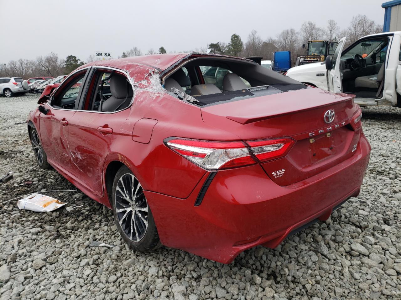 Photo 3 from auction – 2020 TOYOTA CAMRY SE with VIN 4T1G11BK4LU012001