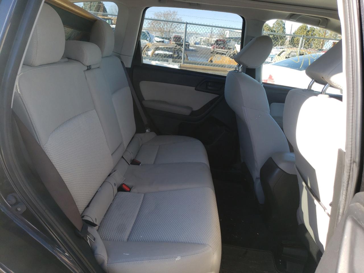 Photo 6 from auction – 2016 SUBARU FORESTER 2 with VIN JF2SJADC6GH468425