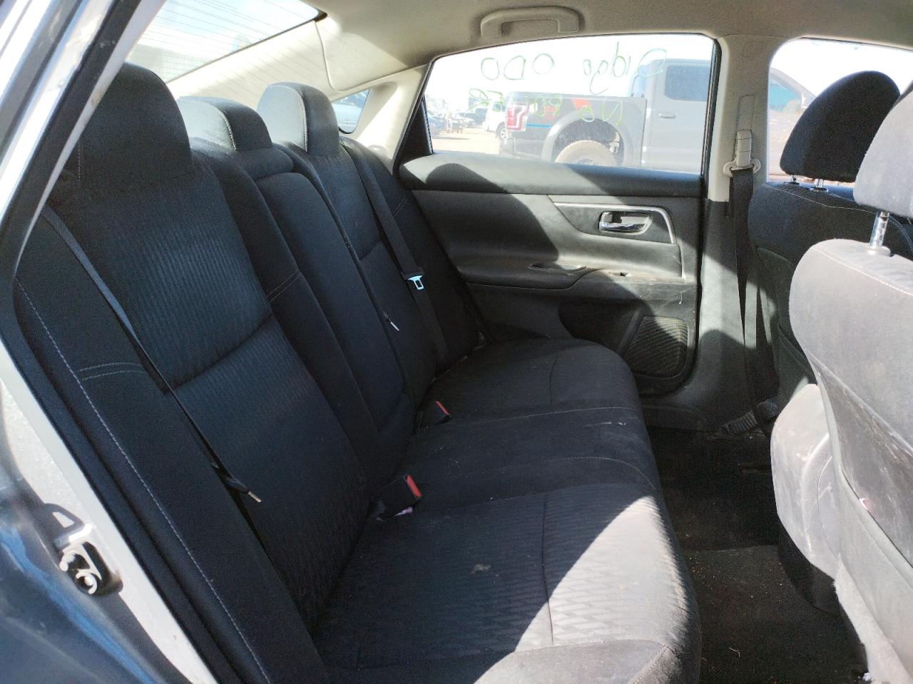 Photo 6 from auction – 2017 NISSAN ALTIMA 2.5 with VIN 1N4AL3APXHC249026