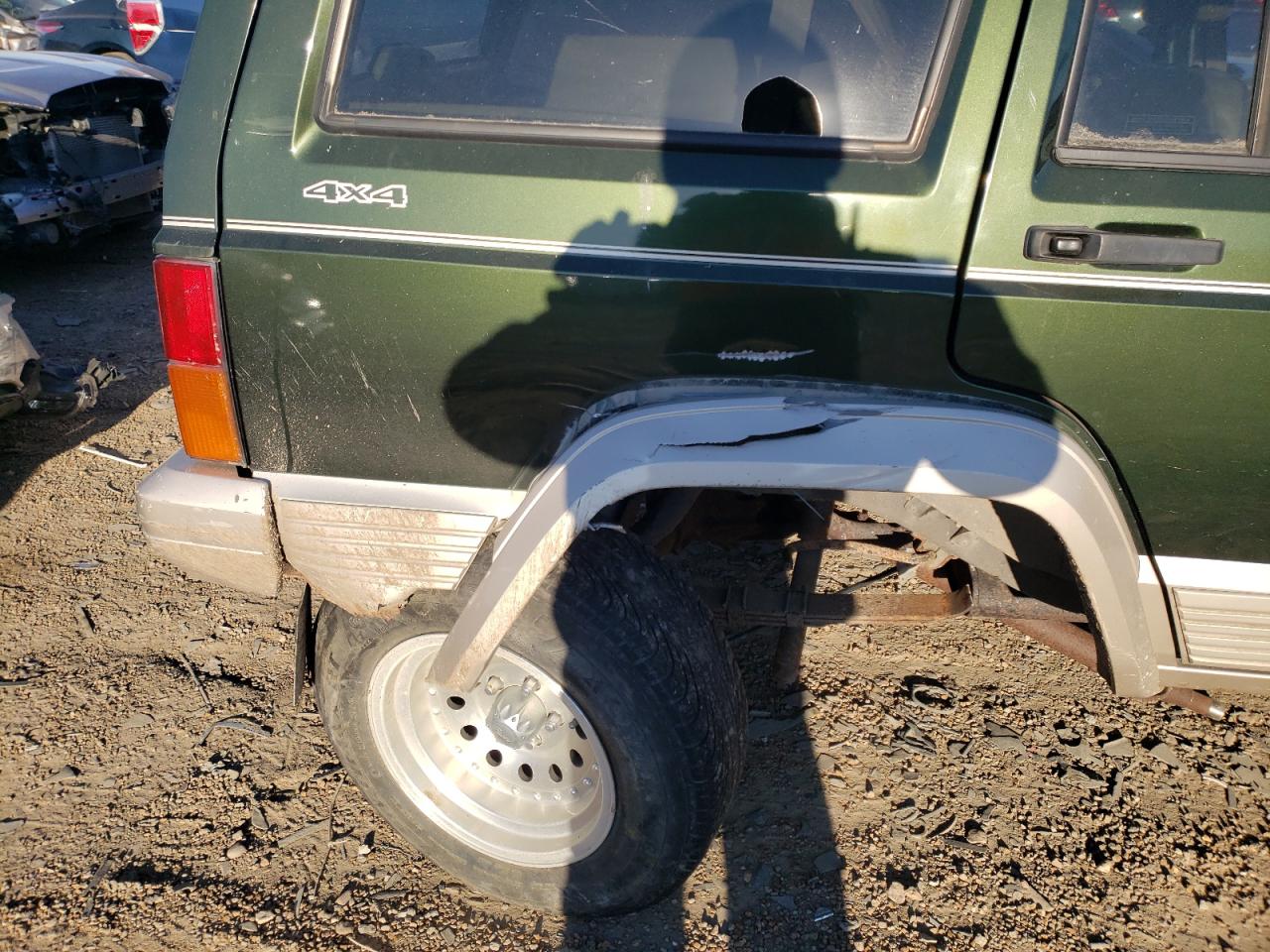 Photo 10 from auction – 1996 JEEP CHEROKEE C with VIN 1J4FJ78S2TL245319