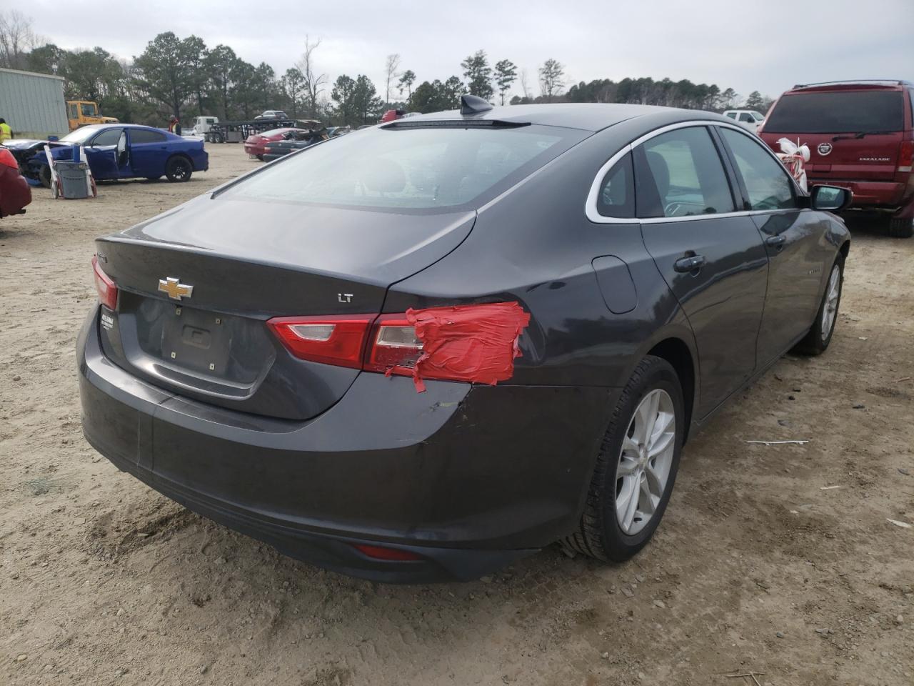 Photo 4 from auction – 2016 CHEVROLET MALIBU LT with VIN 1G1ZE5ST3GF231150