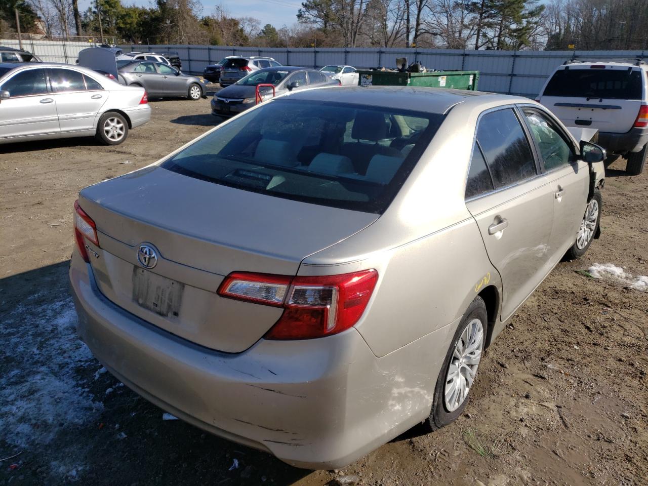 Photo 4 from auction – 2014 TOYOTA CAMRY L with VIN 4T1BF1FK1EU758687