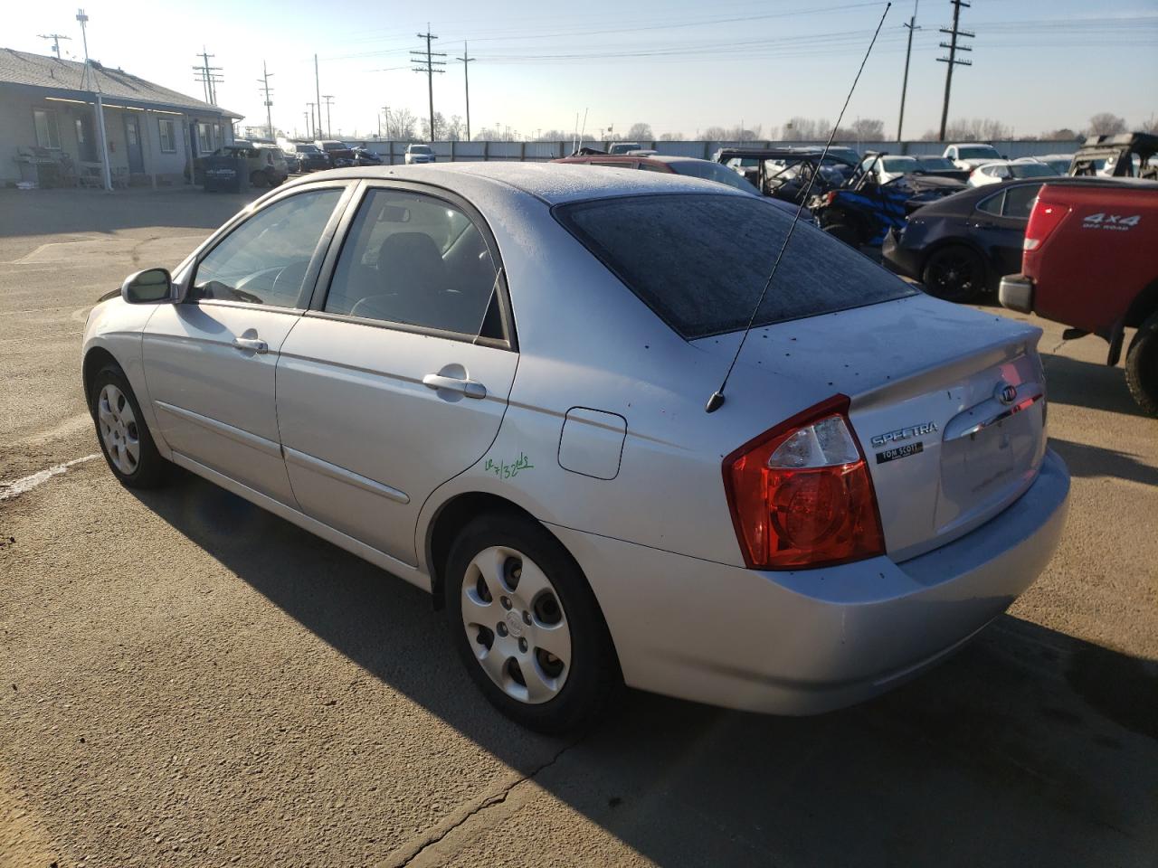 Photo 3 from auction – 2006 KIA SPECTRA LX with VIN KNAFE121465336413