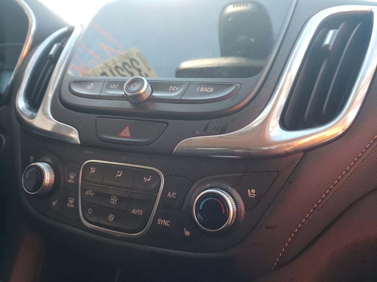 Photo 9 from auction – 2019 CHEVROLET EQUINOX PR with VIN 2GNAXYEX4K6133415
